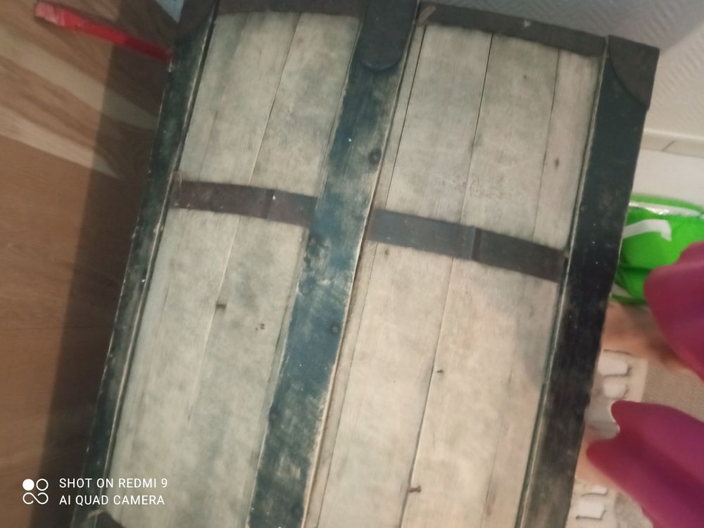 Coffre male ancienne bois 50 Issendolus (46)