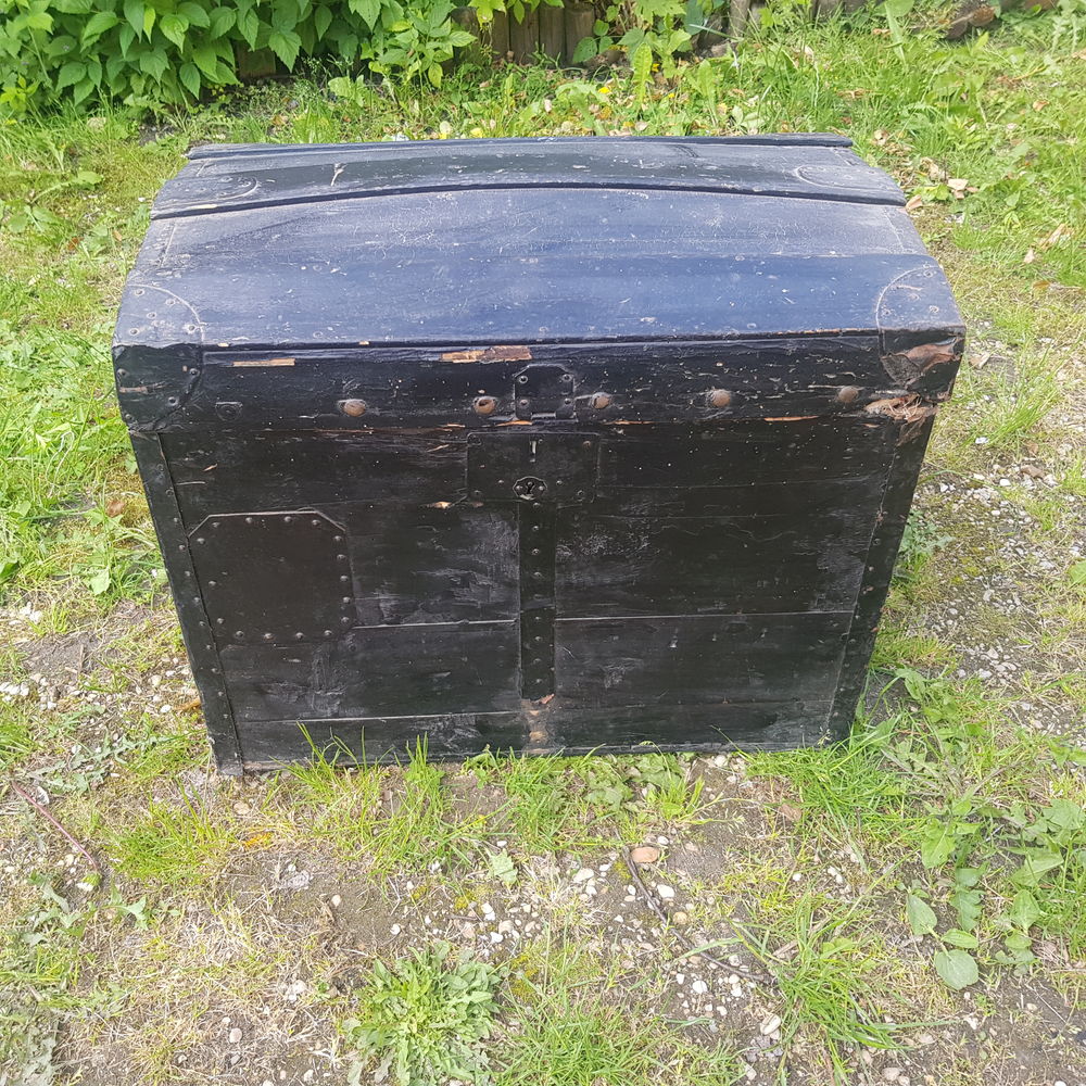 Coffre malle ancienne de voyage en bois 54 Versailles (78)