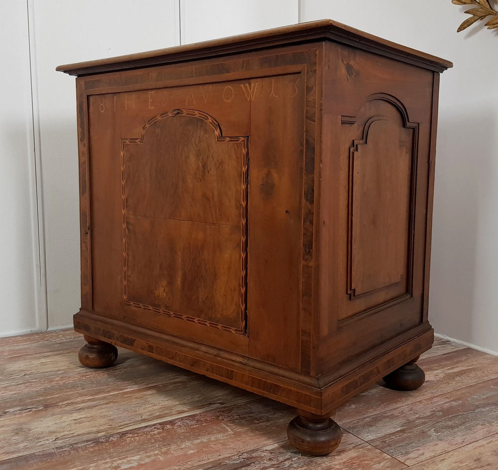  Coffre de mariage exceptionnel dat� 1810
0 Juan Les Pins (06)