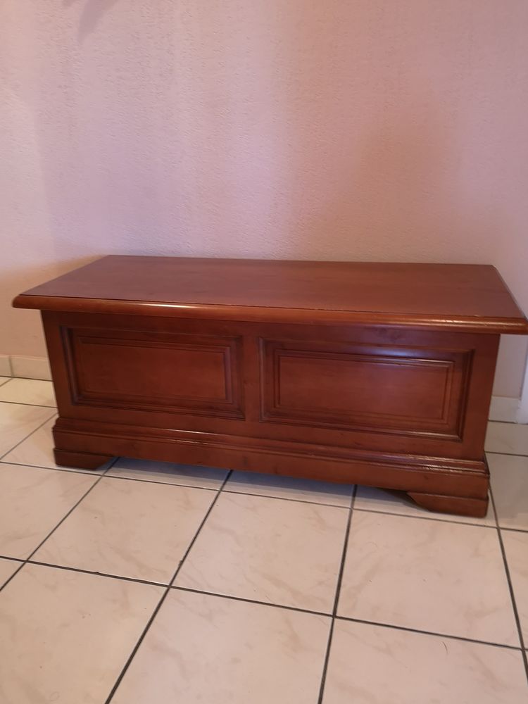 Coffre � rangement 80 Hy�res (83)