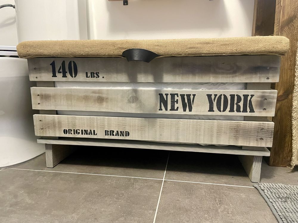 Coffre � ranger style Industriel en bois 269 Le Versoud (38)