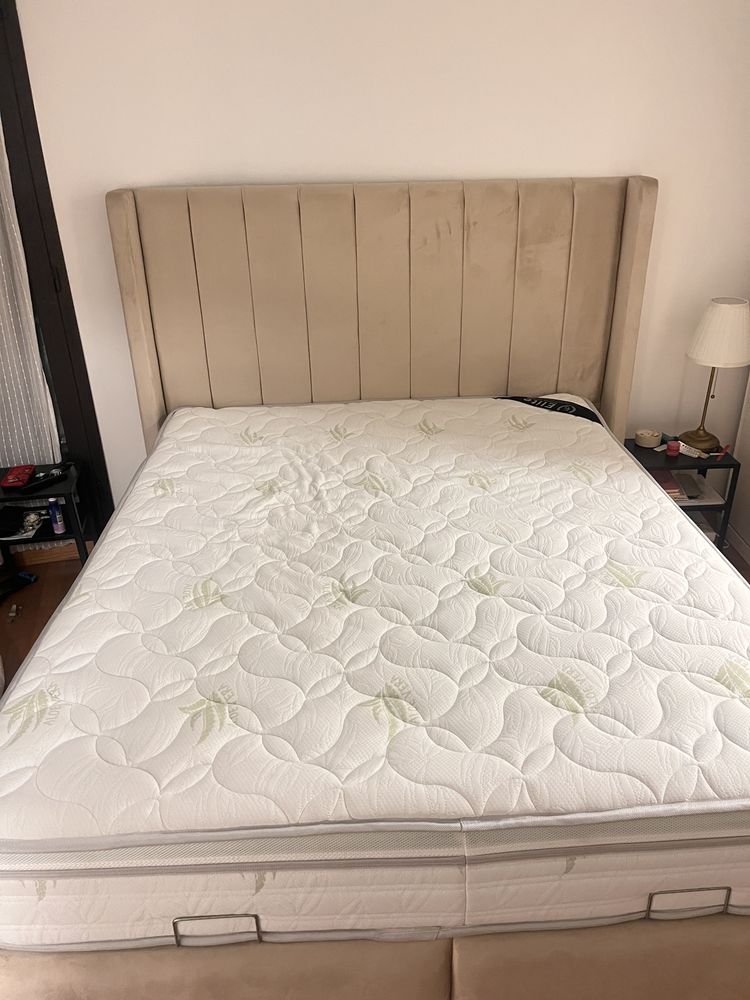 lit coffre tokyo beige 700 Suresnes (92)