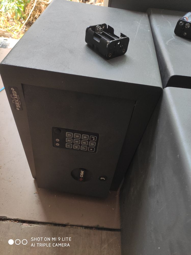 Coffre
190 Ivry-sur-Seine (94)