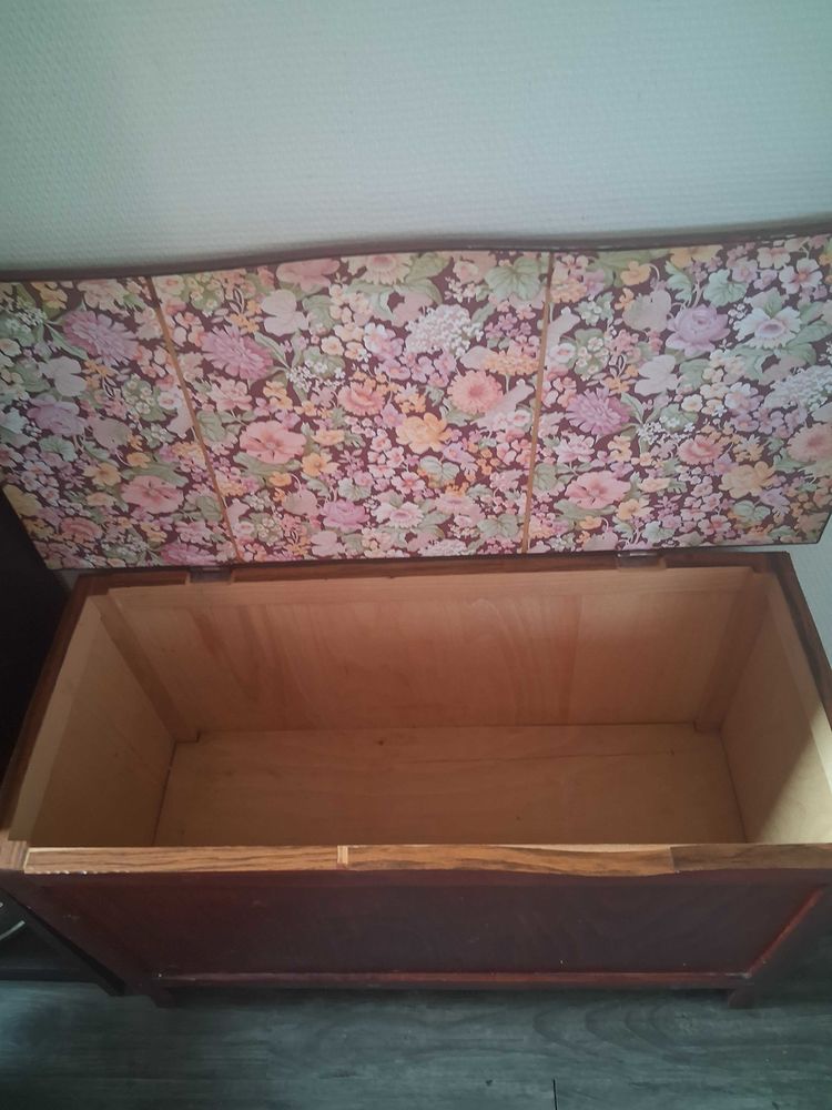 coffre 15 Le Mesnil-Esnard (76)