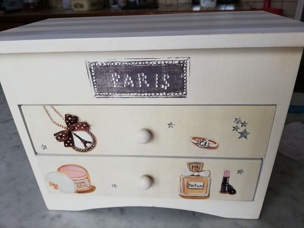 Coffret � bijoux 4 Marignane (13)