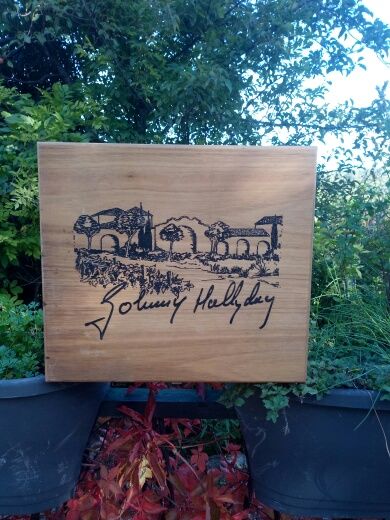 Coffret bois num�rot� Hallyday Lorada 300 Villetaneuse (93)