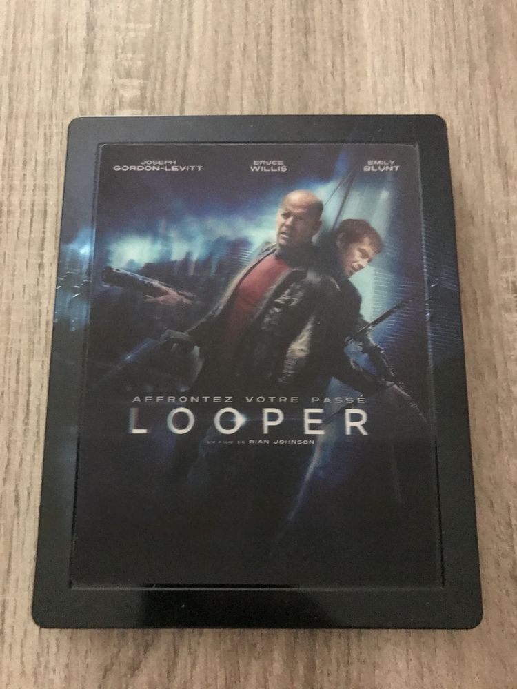 Coffret blu ray + dvd boitier m�tal   Looper   12 Saleilles (66)
