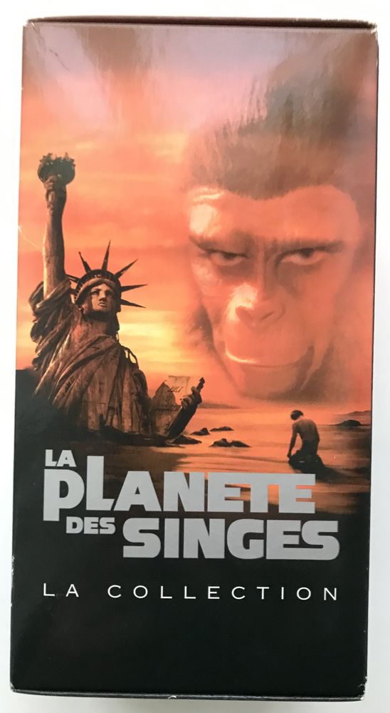 Coffret cassettes VHS La Plan�te des Singes 16 Orl�ans (45)