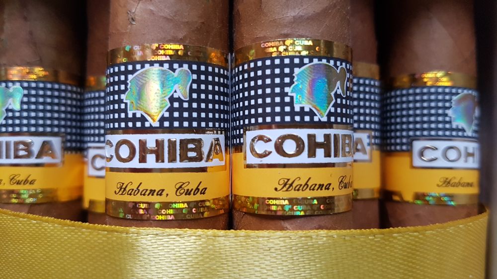 Coffret  25 cigares cubains Cohiba Robustos 280 Ch�tenois-les-Forges (90)