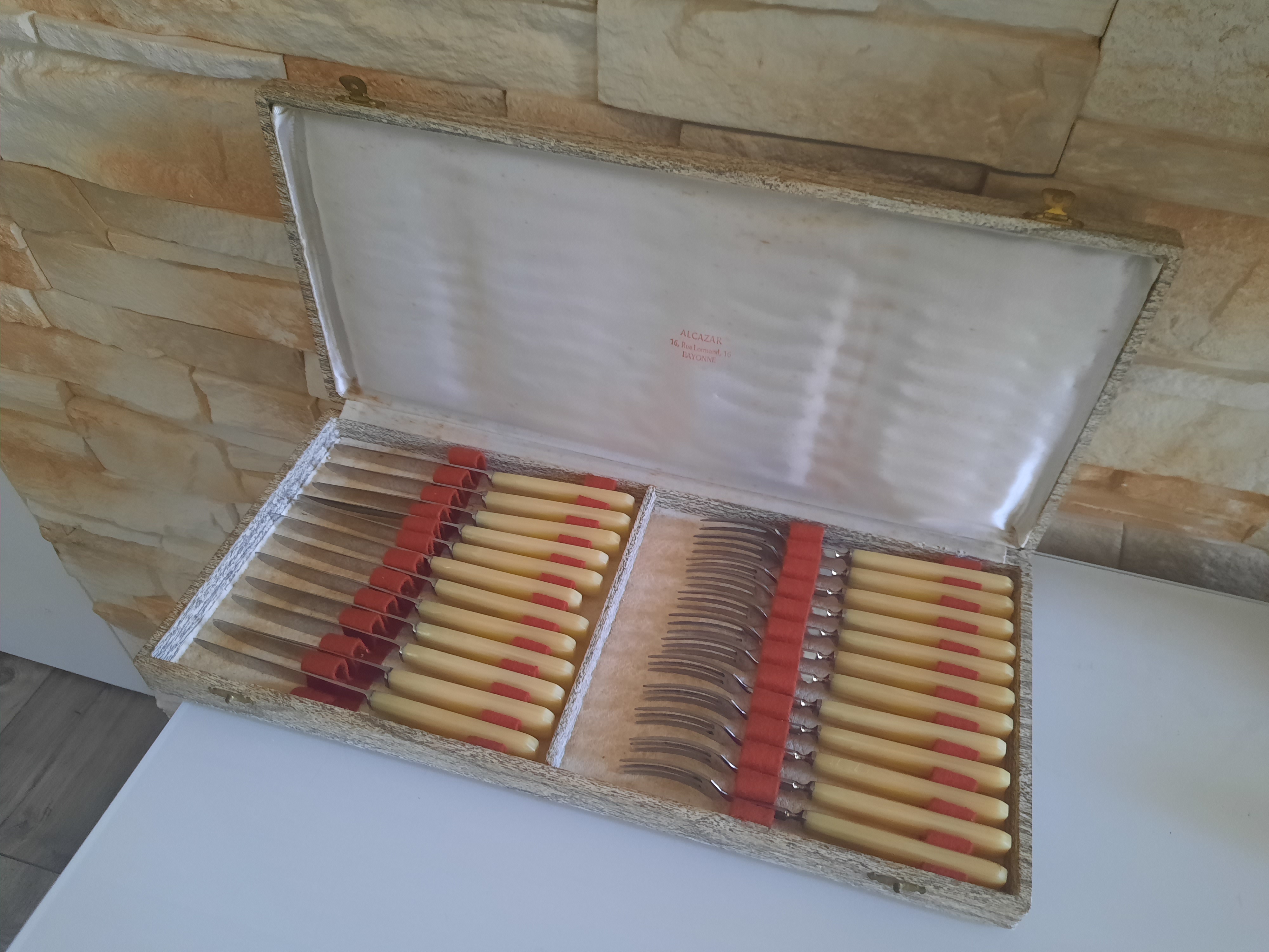 coffret couvert  service   a   gateaux 50 Ondres (40)