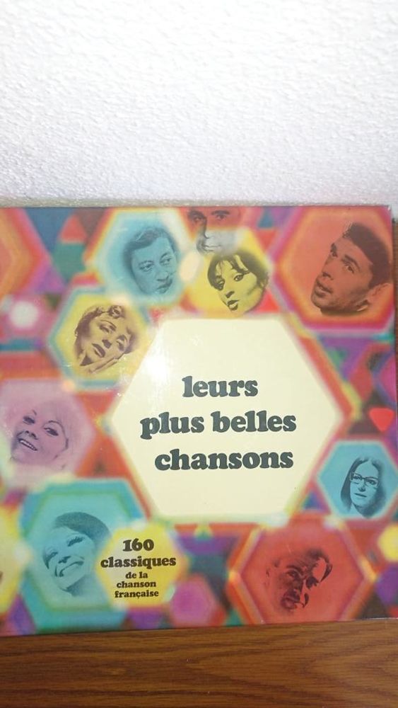 Coffret disques 33t   Leurs lus belles chansons   0 Mulhouse (68)