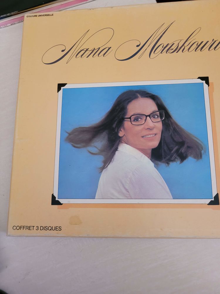 COFFRET 3 DISQUES 33T NANA MOUSKOURI 6993 004 5 Avignon (84)