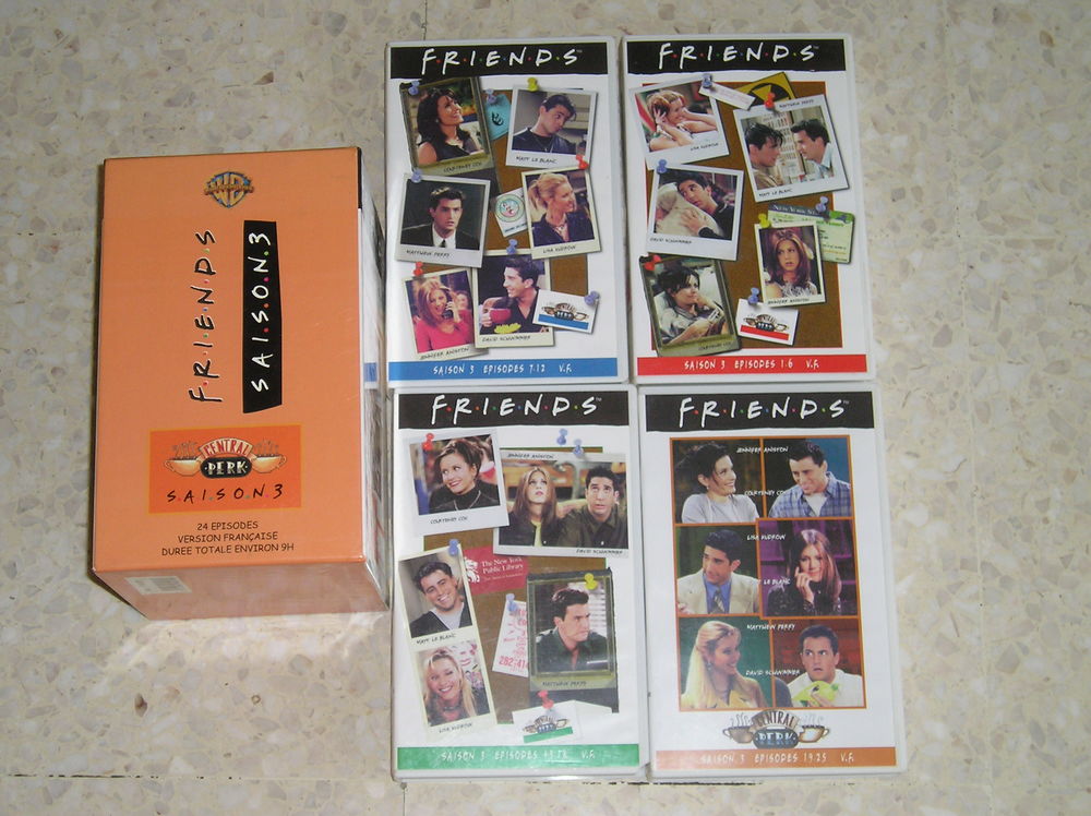 Coffret 4 DVD FRIENDS 15 Le Cr�s (34)