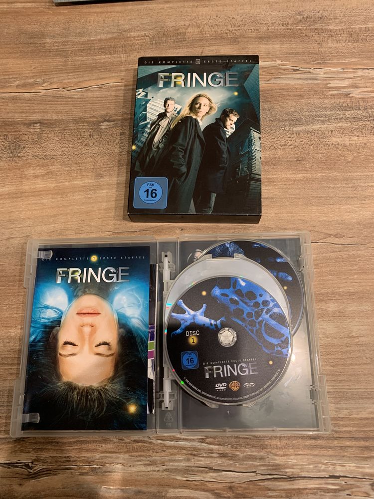 Coffret 7 DVD    Fringe  - L' int�grale de la s 18 Saleilles (66)