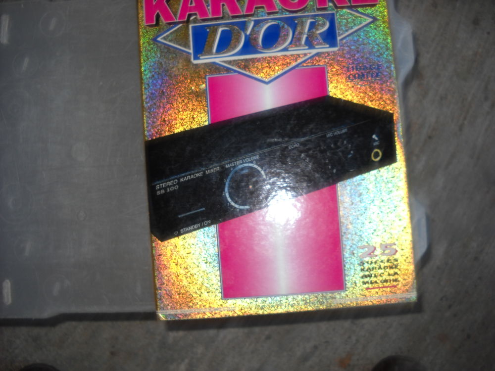 coffret karaok� neuf 5 L�zan (30)