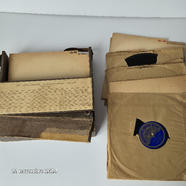 Coffret linguaphone Anglais 1930/1940 30 Saumur (49)