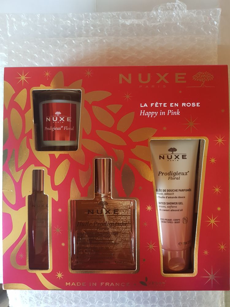 COFFRET MARQUE NUXE 4 PRODUITS   LA FETE EN ROSE   NEUF 38 Paris 20 (75)