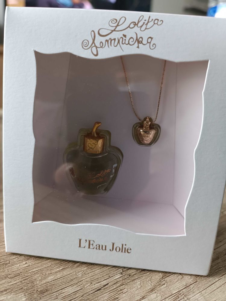 Coffret Miniature de parfum Lolita Lempicka  L eau Jolie 35 Montjean (53)
