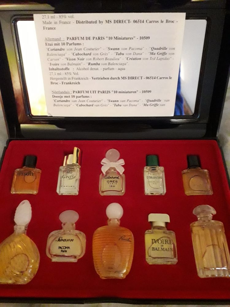 Coffret de 10 miniatures de parfum 25 Vertus (51)