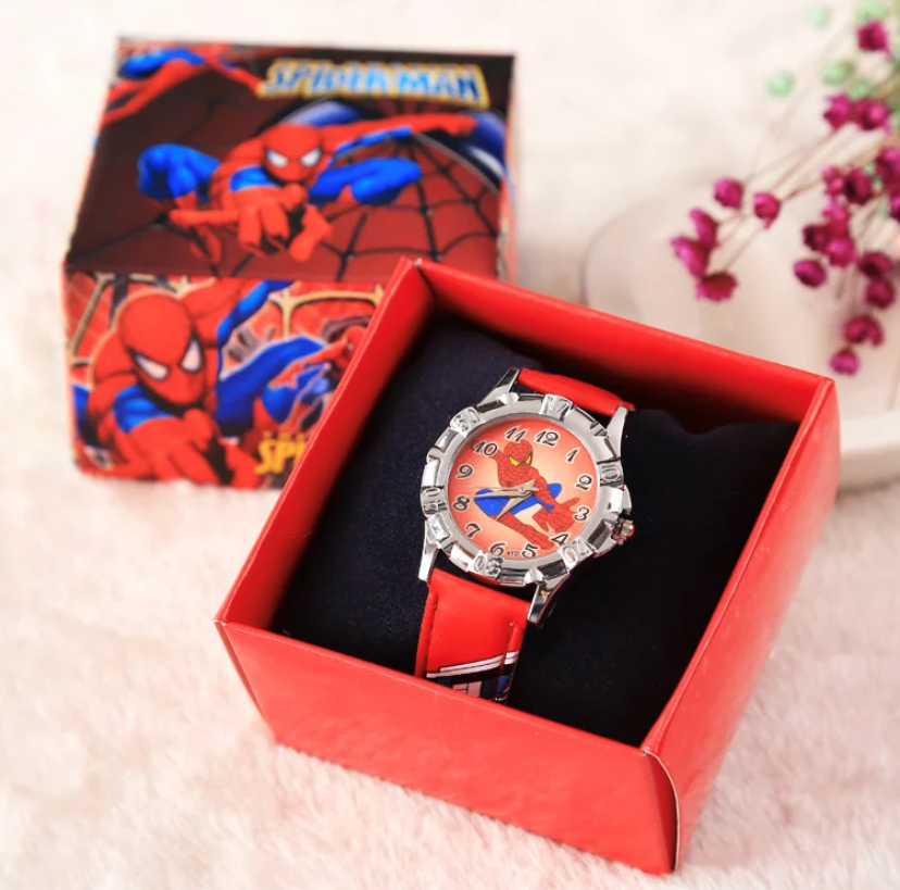 Coffret Montre Spiderman Rouge NEUVE 15 Nexon (87)