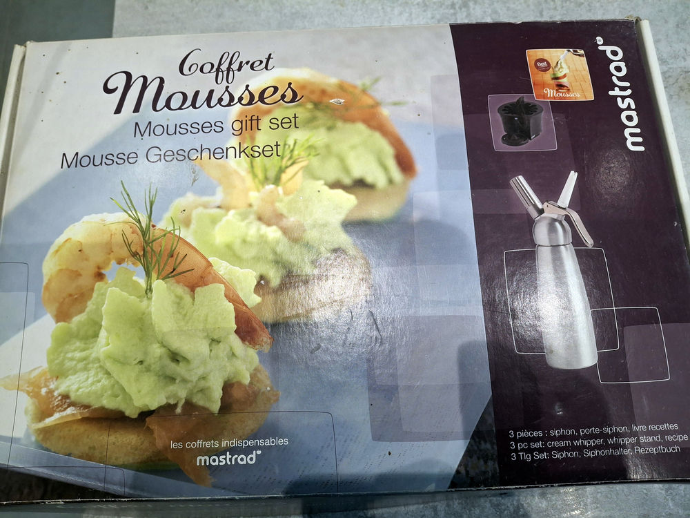 COFFRET MOUSSE CHANTILLY 40 Nice (06)