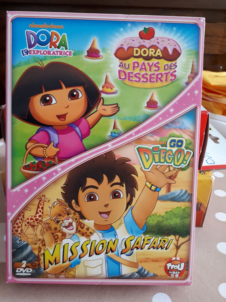 Coffret neuf 2 DVD enfants DORA et DIEGO - 5 euros 5 Villemomble (93)