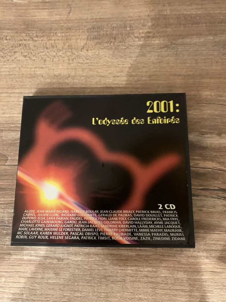 Coffret 2 CD �� L? odyss�e des enfoir�s 2001 �� 6 Saleilles (66)
