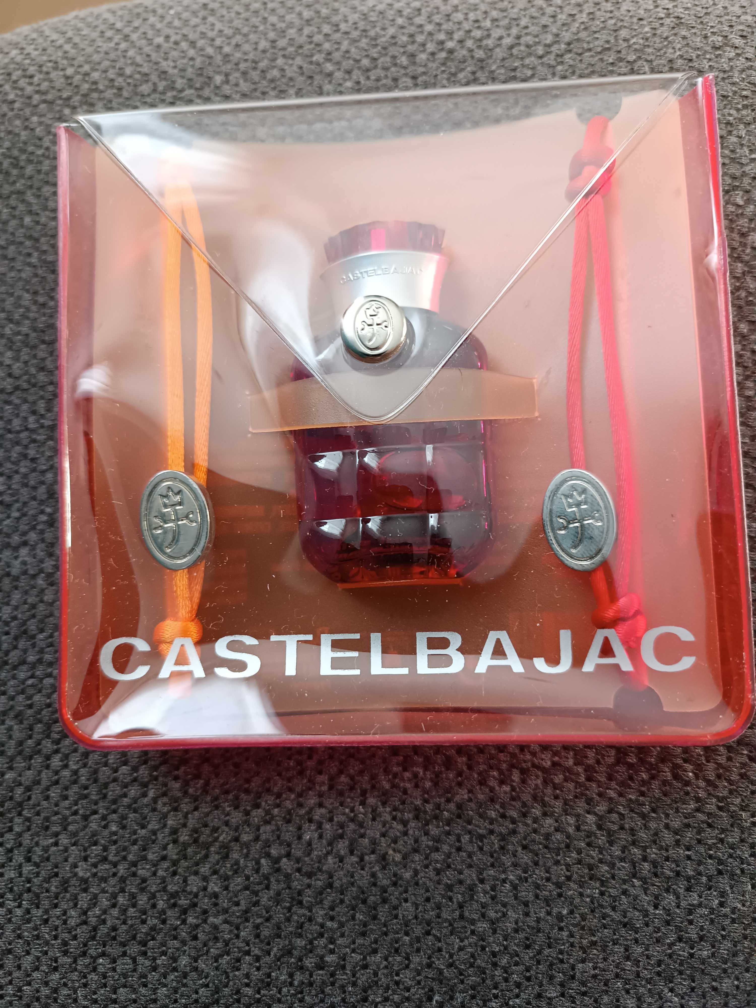 Coffret de parfum miniature Castelbajac 30 Montjean (53)