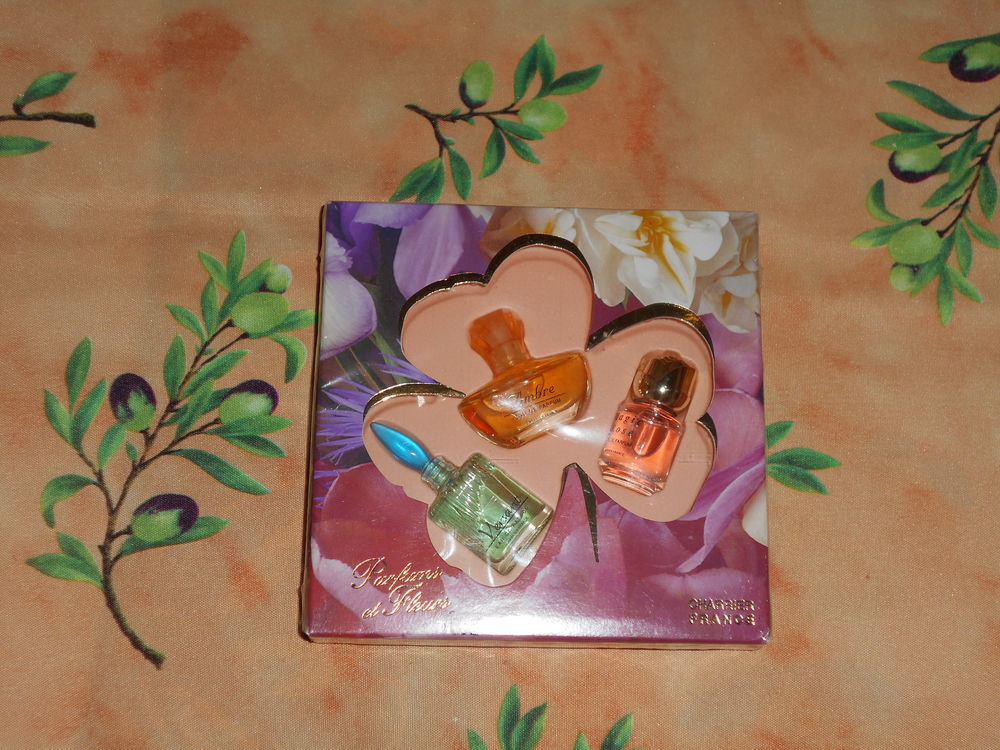 Coffret de 3 parfums  PARFUMS DE FRANCE  8 Rennes (35)