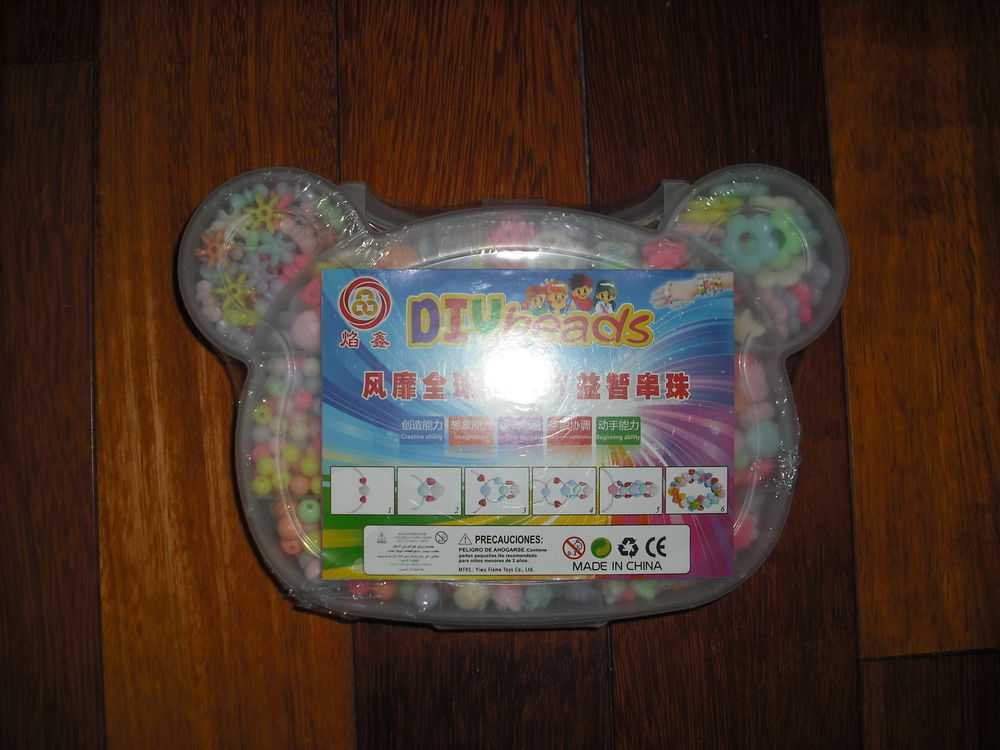 Coffret de perles T�te de Mickey 5 Paris 12 (75)