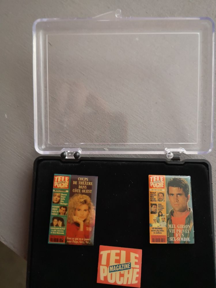 coffret 3 pins T�l� Poche ' 15 Bo� (47)