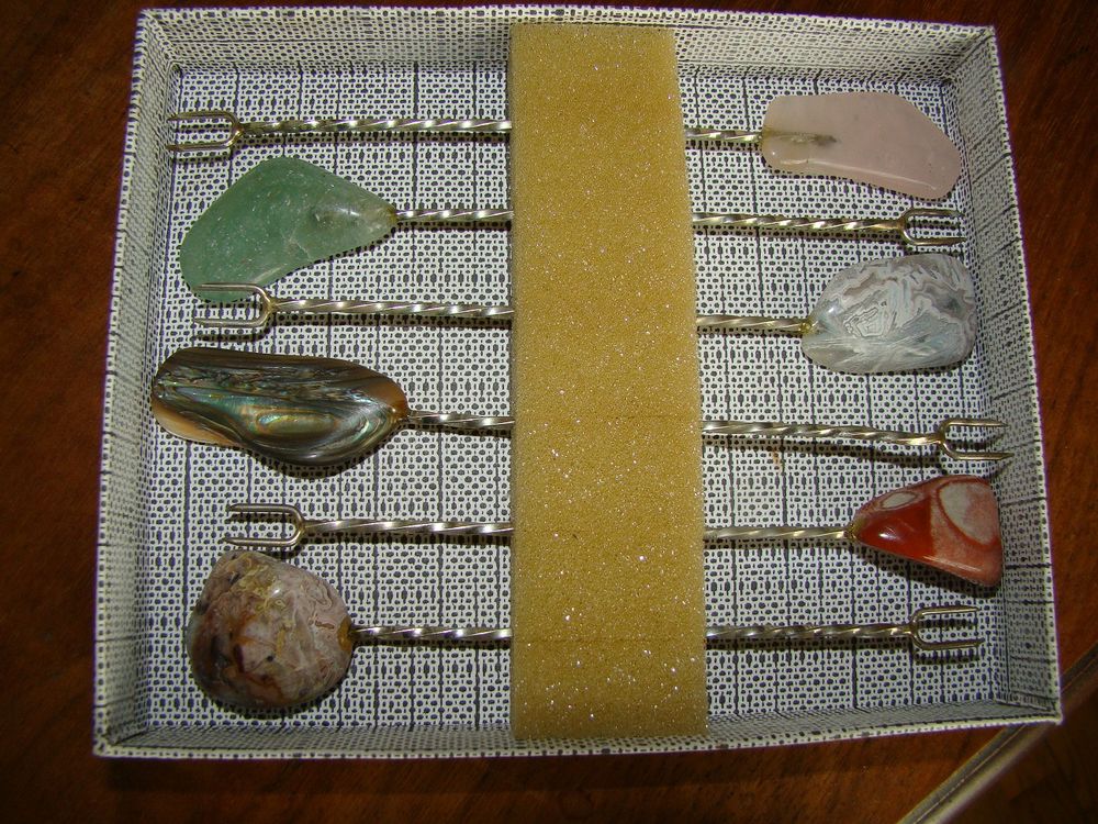 Coffret 6 piques � ap�ritif avec pierres naturelles 1960 25 Gargenville (78)