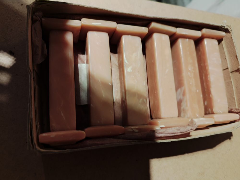  COFFRET de portes couteaux 15 Les Essarts-l�s-S�zanne (51)