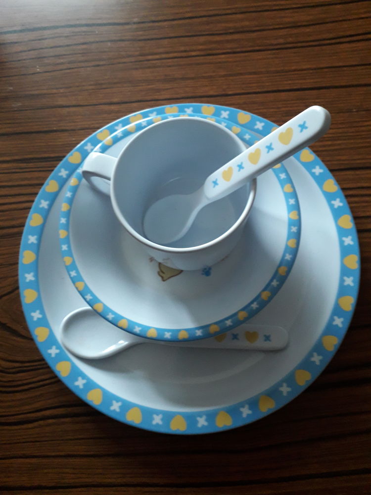 Coffret repas b�b� 20 Saint-Galmier (42)