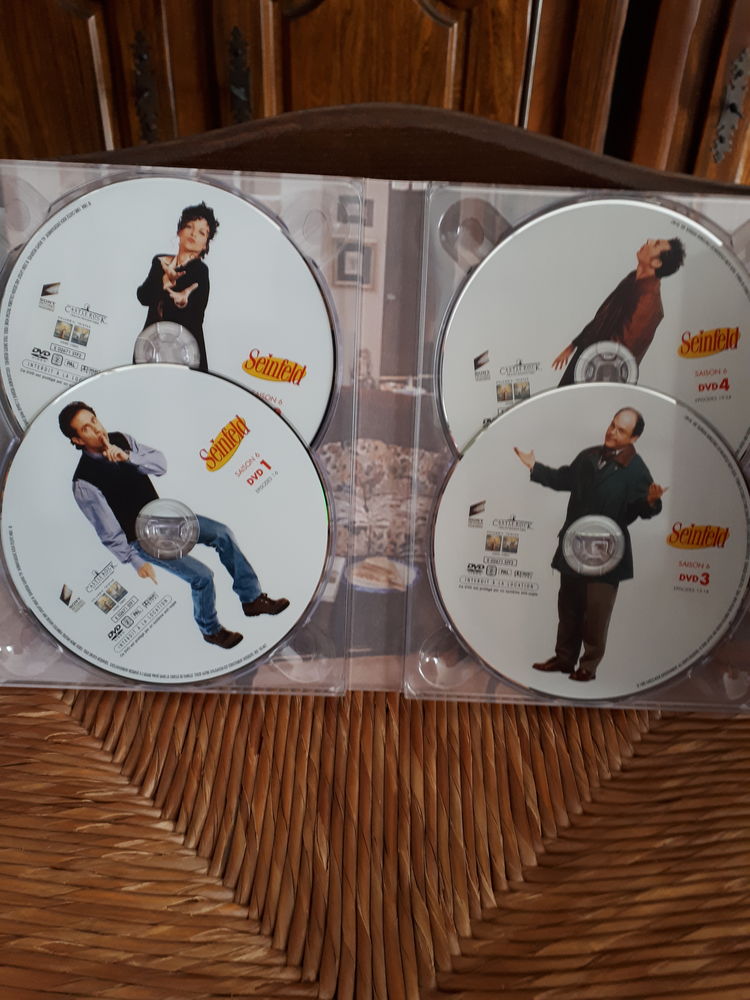 Coffret Seinfeld saison 6  - 8 euros 8 Villemomble (93)
