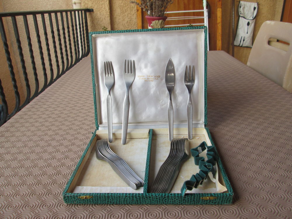 coffret service � poisson inox 15 Capestang (34)