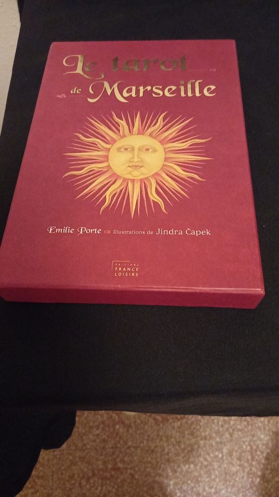 coffret le tarot de Marseille 70 Toulon (83)