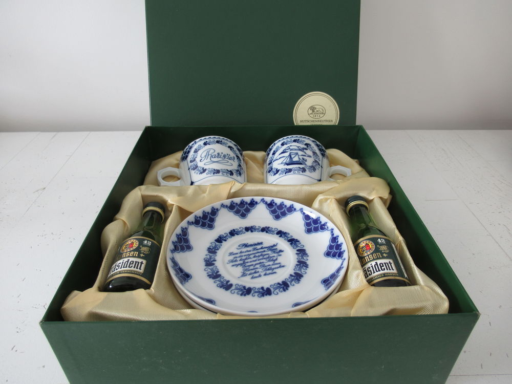 Coffret 2 tasses caf� soucoupes-porcelaine HUTSCHENREUTHER 20 Cr�cy-la-Chapelle (77)