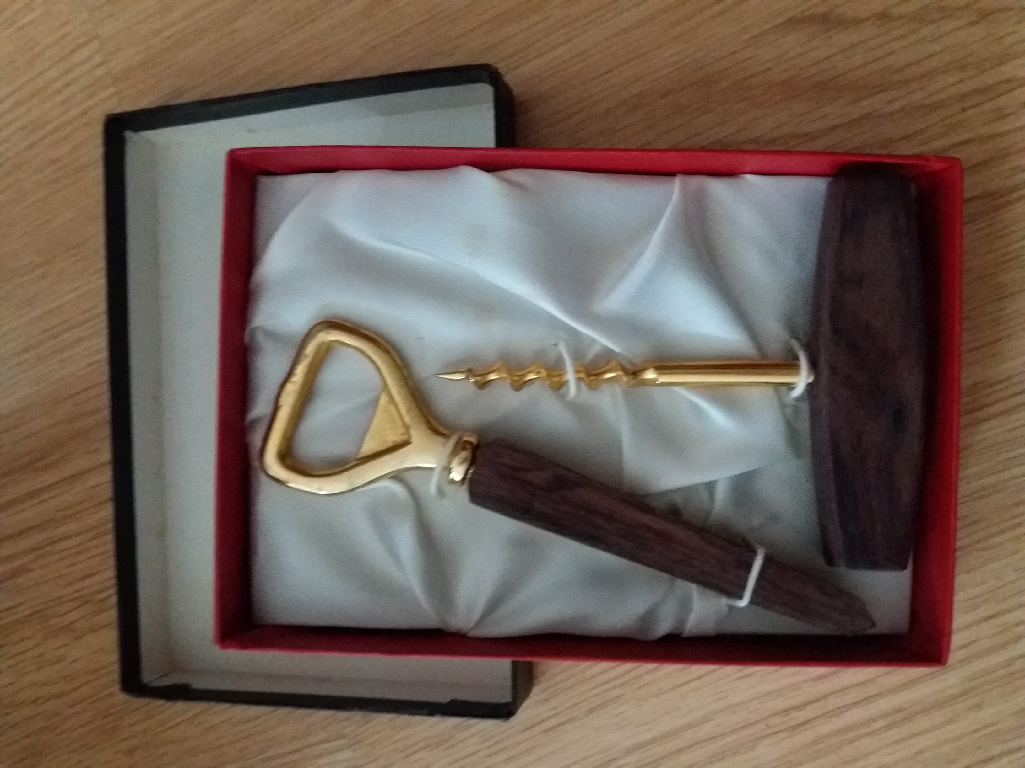 Coffret tire bouchon et d�capsuleur 5 La Rochelle (17)