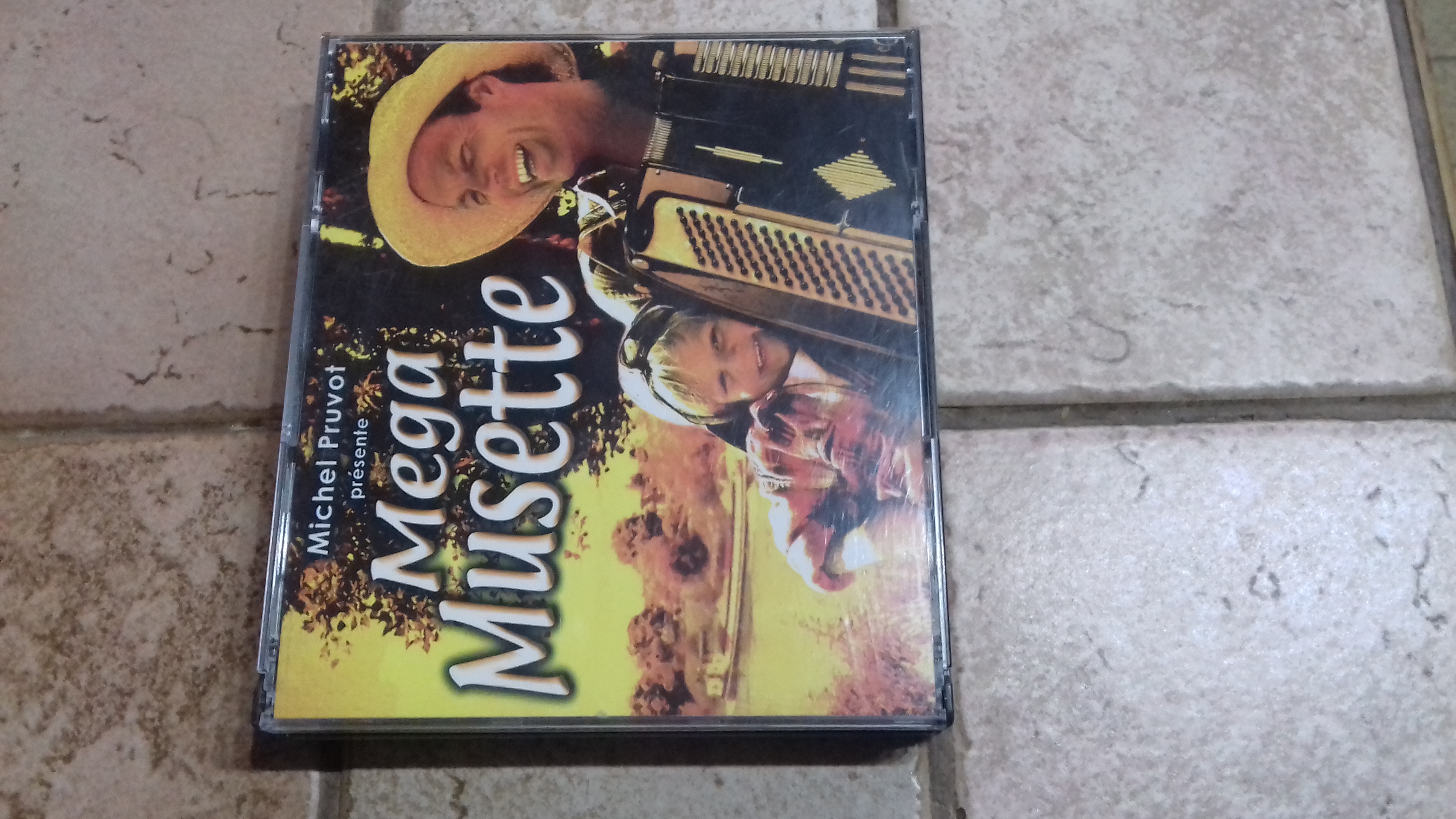 COFFRET 4 CD = 100 TITRES ACCORDEON-MUSETTE 5 �ragny (95)