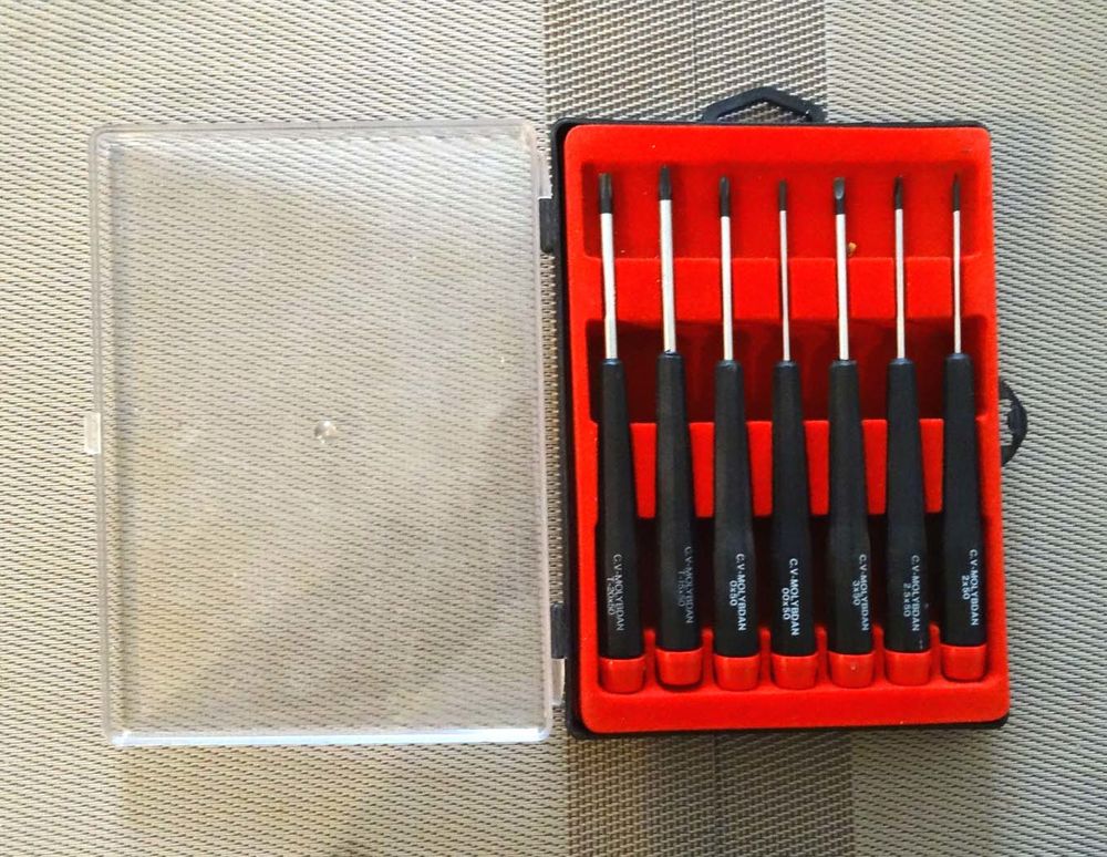 Coffret 7 tournevis de pr�cision TBE 12 Paris 4 (75)