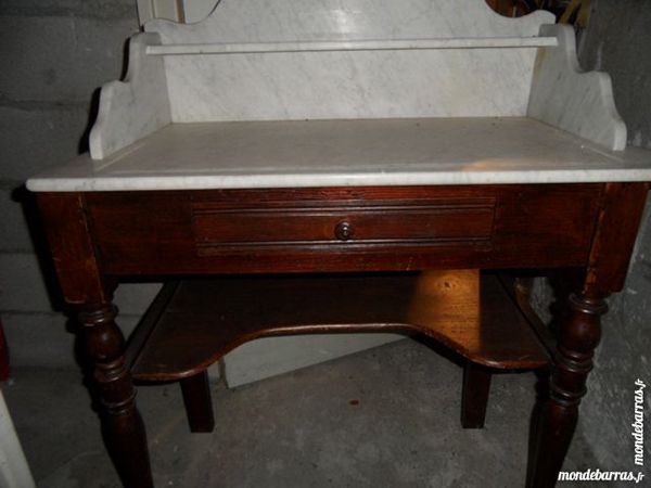 COIFFEUSE ANCIENNE 80 Istres (13)