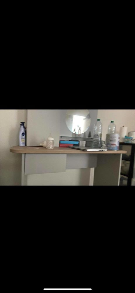 Coiffeuse grise 60 Sainte-Clotilde (97)