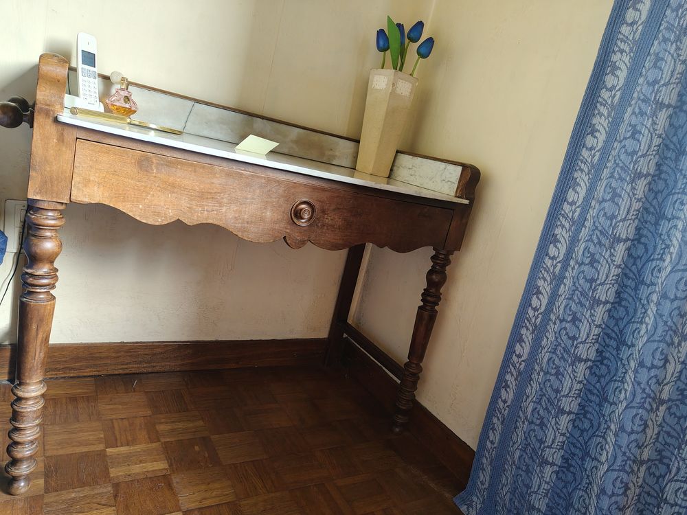 Coiffeuse Louis Philippe d'�poque en noyer 100 Vinay (38)