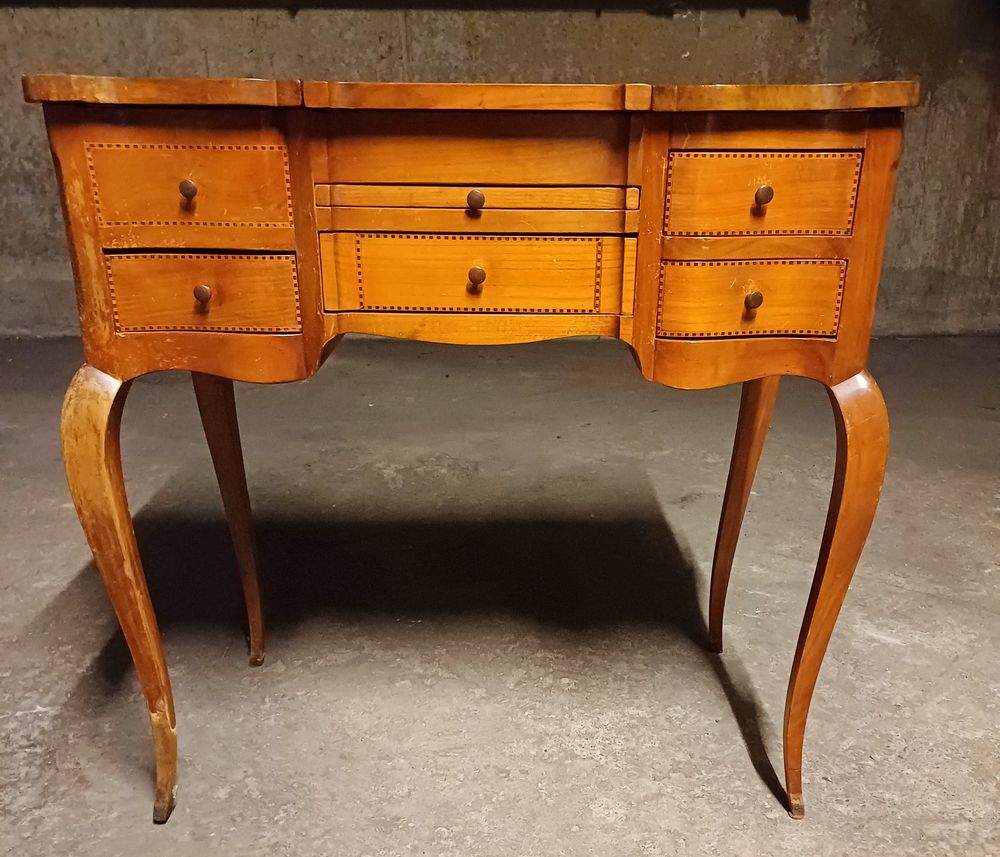 Coiffeuse style louis XV 140 Puteaux (92)