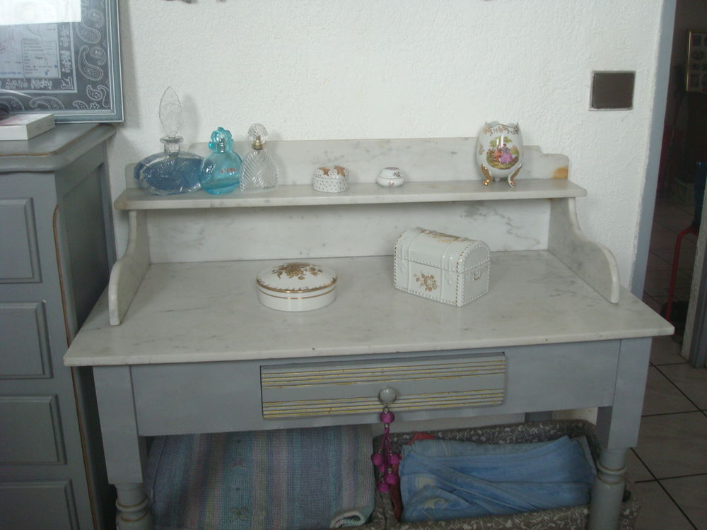 coiffeuse style vintage 70 Fr�jus (83)