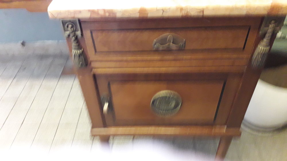 Coiffeuse et tables de nuit 100 Lille (59)