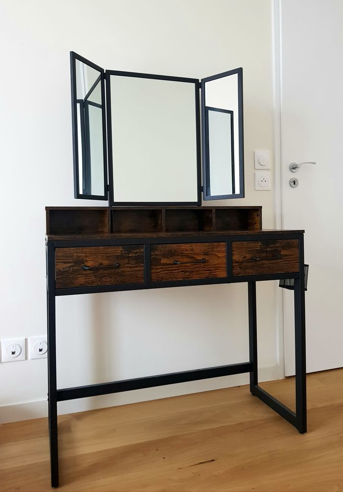 Coiffeuse Vasagle 100 Paris 20 (75)