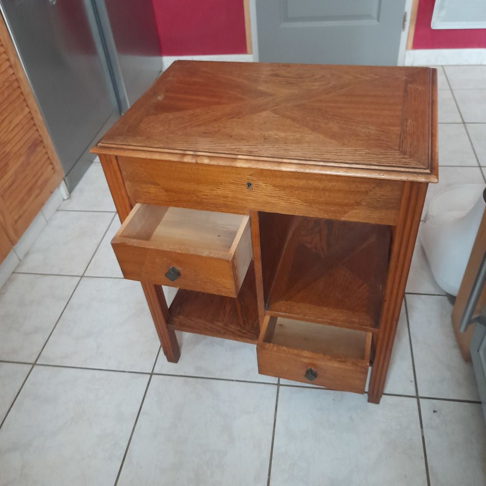 coiffeuse
60 Rouxmesnil-Bouteilles (76)