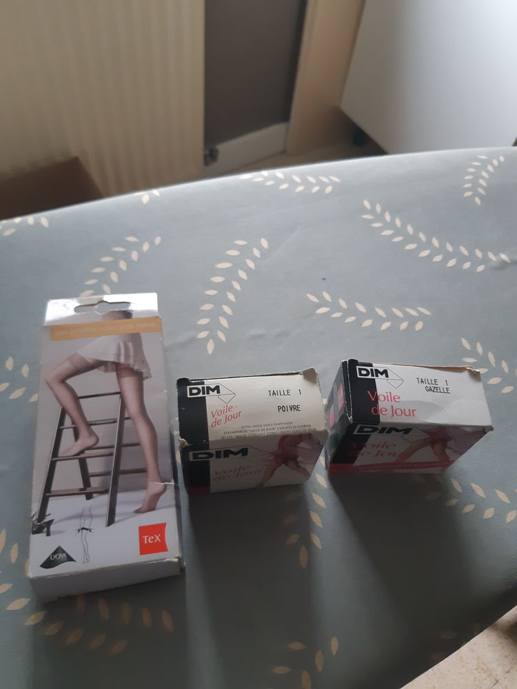 2 collants DIM voile de jour, ET bas TEX NEUF TAILLE 1
5 Lyon 5 (69)